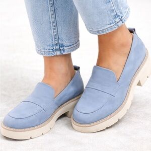Naturalizer Blue Platform Chunky Loafers Size 7